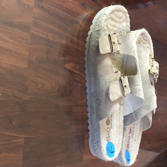 NWOT Bio Bio ESPADRILLE Slides - Picture 2 of 5